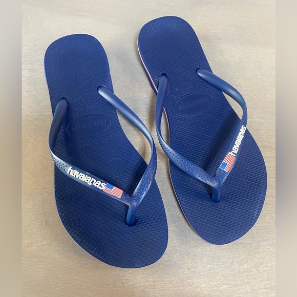 Havaianas Shoes - Havaianas‎ women’s USA logo flip flop sandals, slim, navy size 9/10